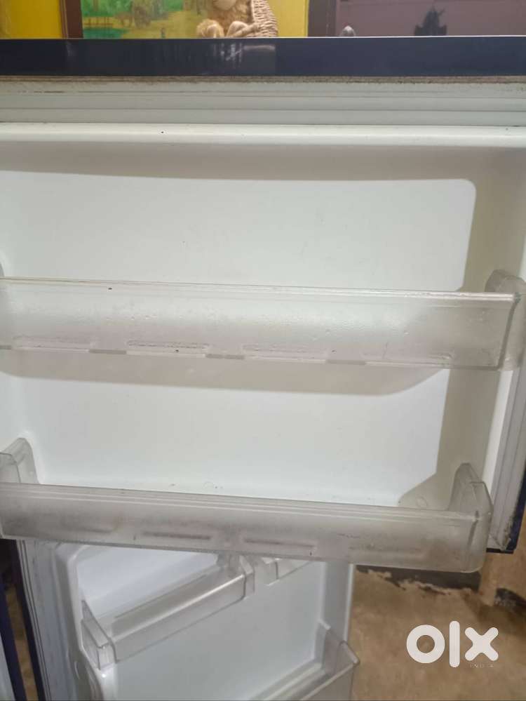 Lg double door 260 liters with warranty on compressor