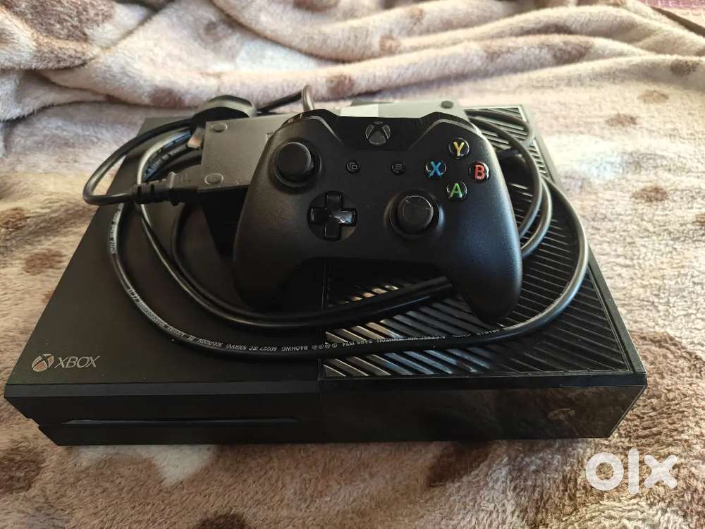 Xbox One With 10 Games (With Kinect)
