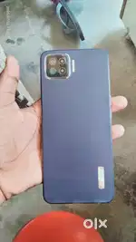 Oppo F 17 phone selling