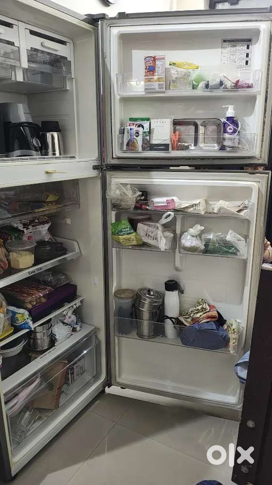 SAMSUNG RT 39FAJTASP Double deck Fridge