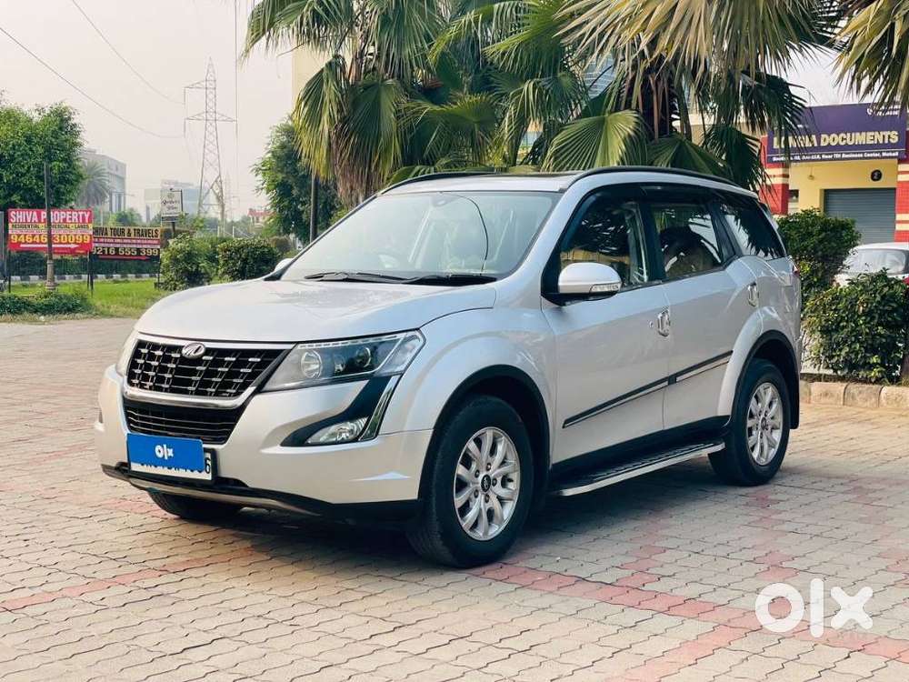 Mahindra XUV500 2.2 W10, 2019, Diesel