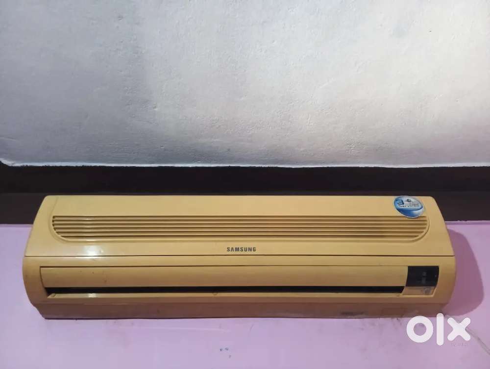 Samsung split AC in super condition