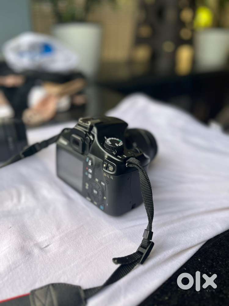 Canon EOS 1100D DSLR