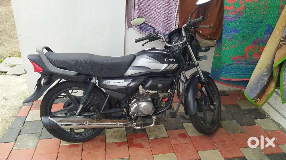 Hero Hf Delux Top condition silver grey