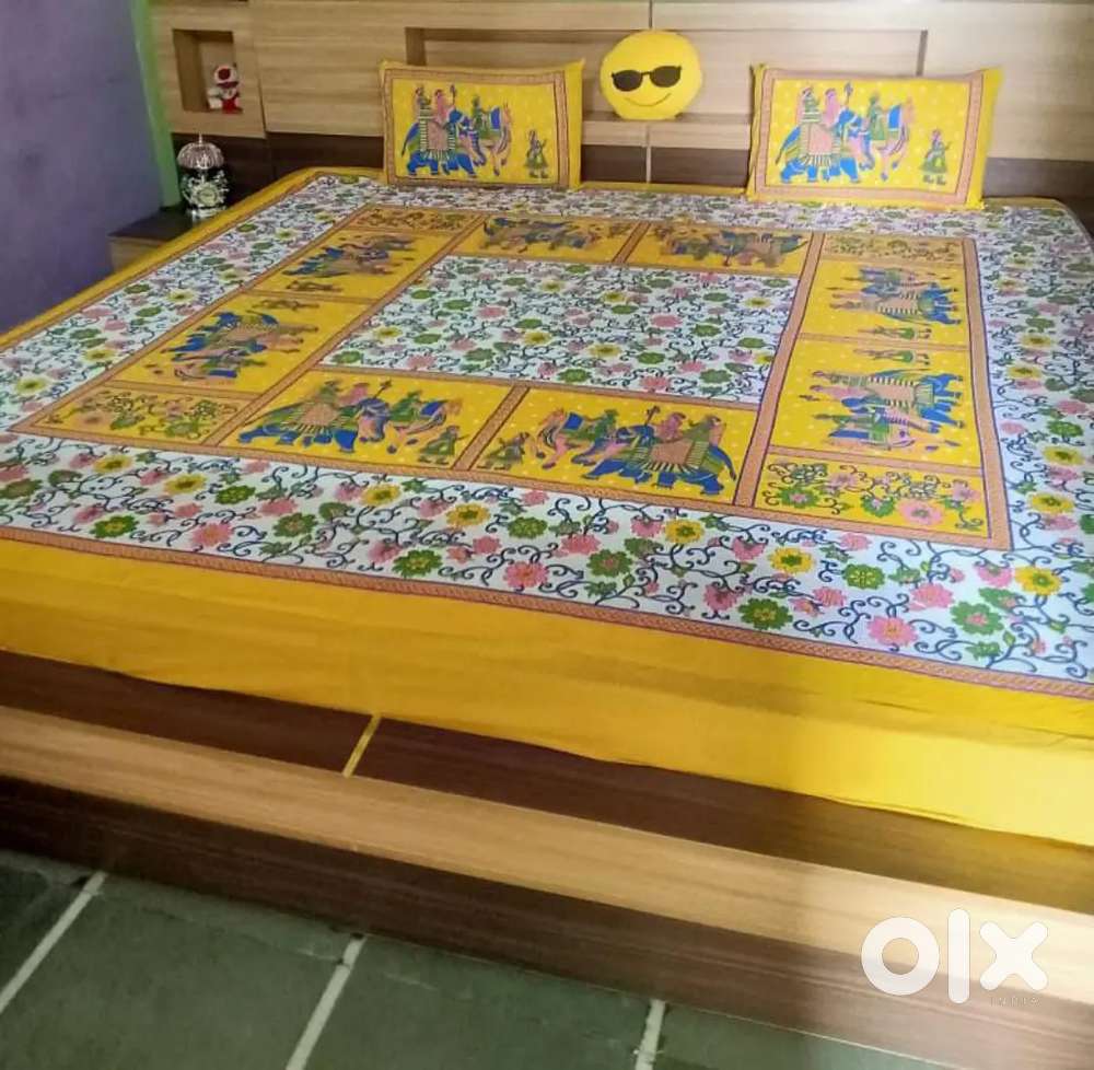 7×7.5 feet
