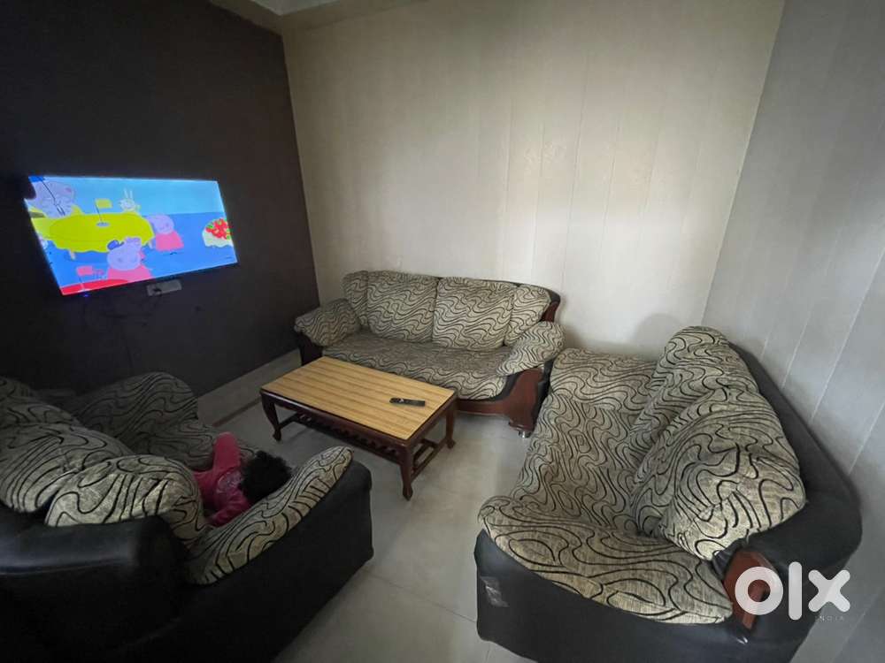 Sofa set 7 Seater