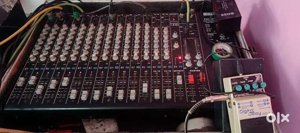 12 Chanel Ahuja mixer