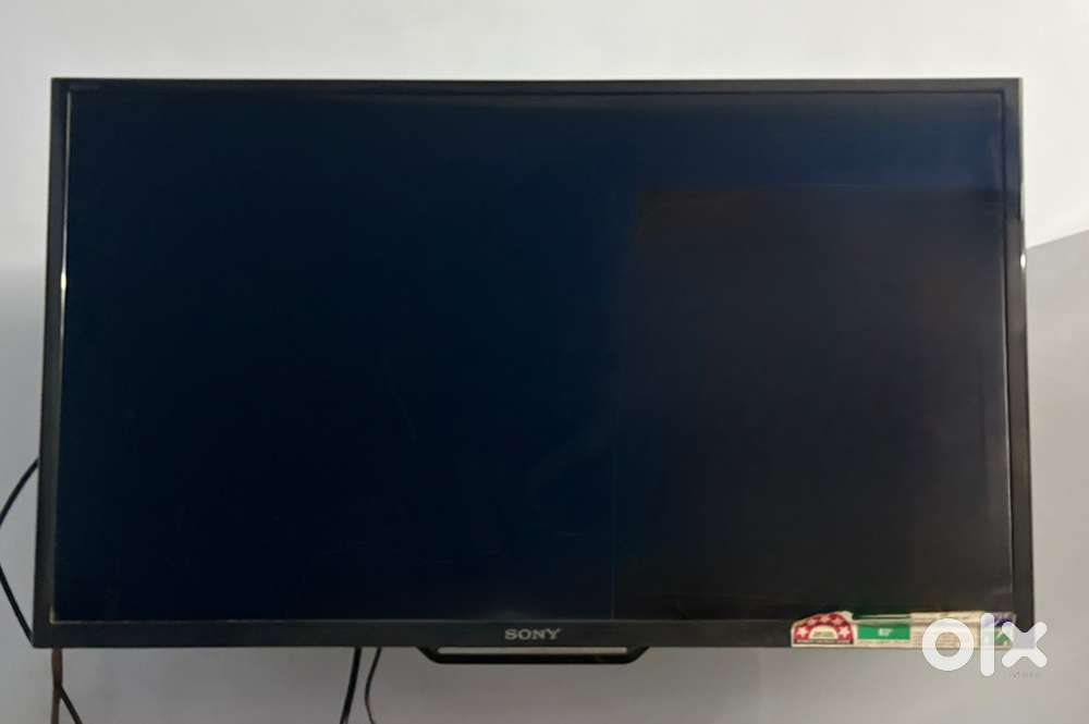 For Sale: Sony Bravia 32” LED TV (Model: KLV-32R512C)