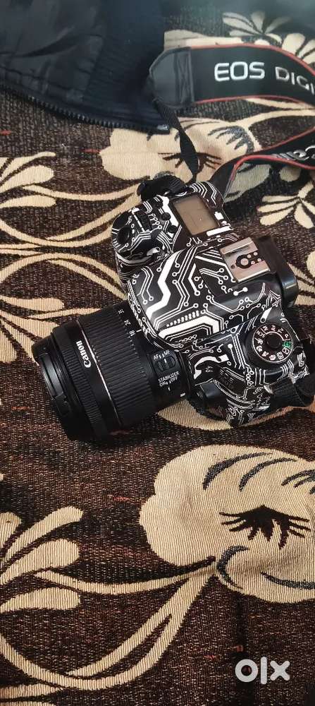 CANON 760D GOOD CONDITION