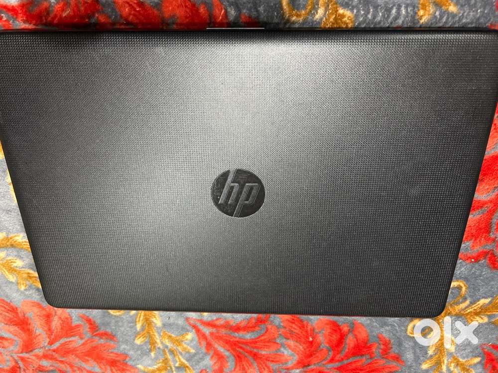 Windows 10 laptop  Upgraded with (New SSD) – Ideal for students&fast