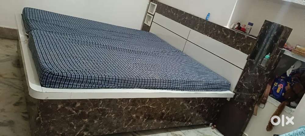 Double bed big size / box