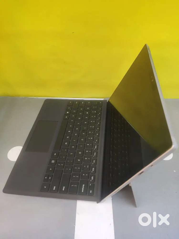 Microsoft Surface Detachable Laptop 2-in-1 Tablet Free Delivery servic