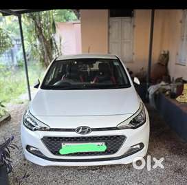 Hyundai i20 2016 Petrol 42000 Km Driven