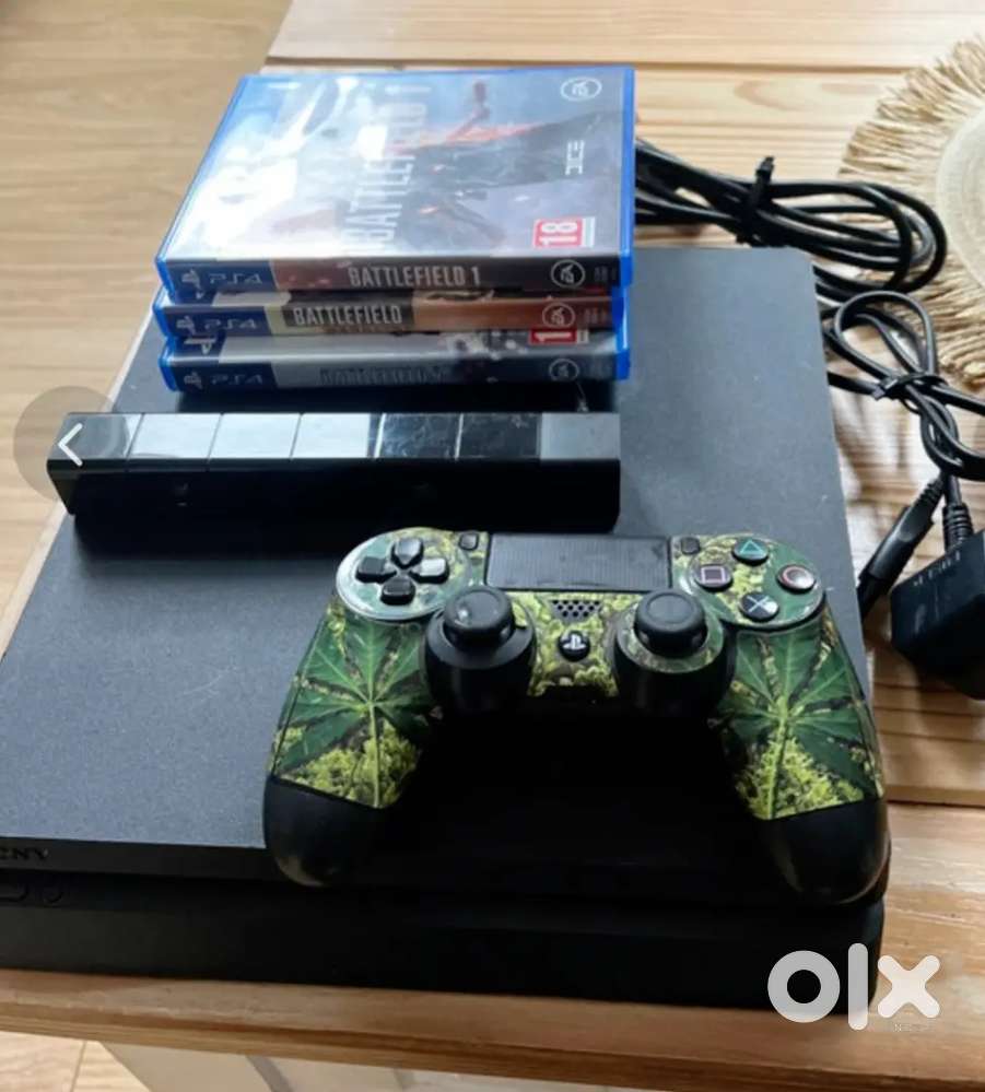 Playstation 4 slim