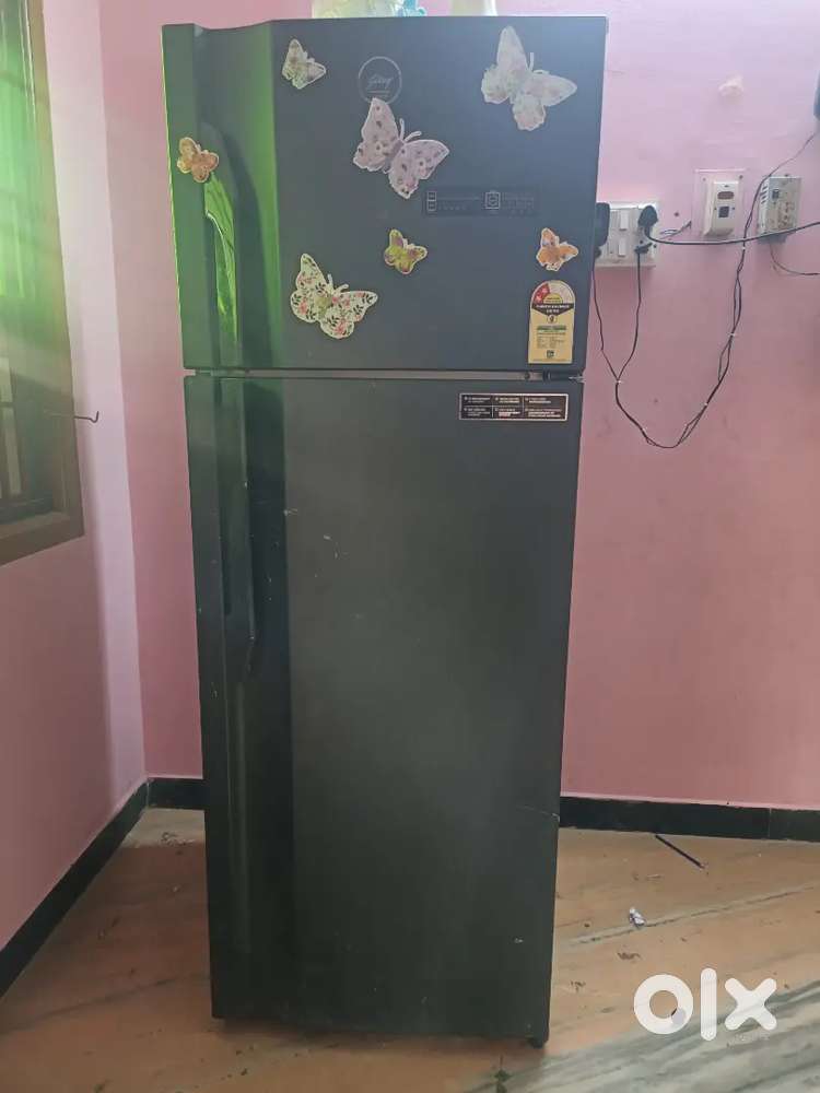 Godrej refrigerator 350lit mat black double door convert model