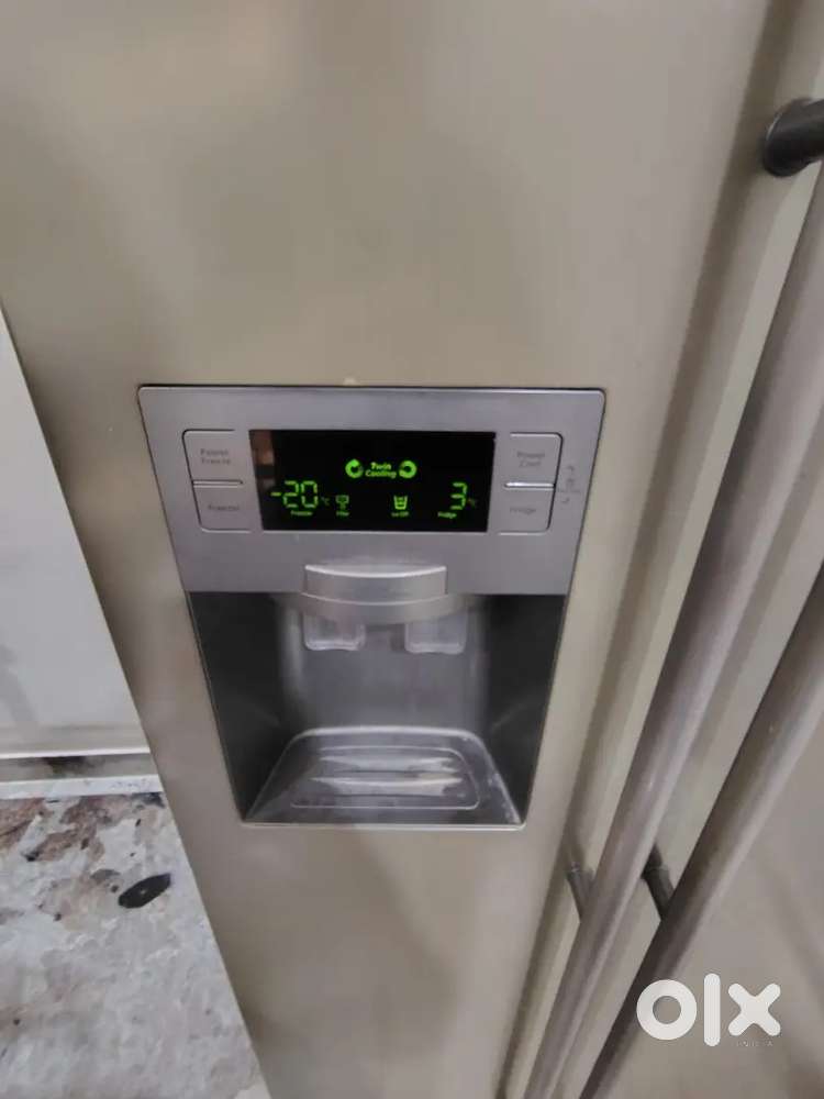 Samsung Fridge 700L Side by Side Door