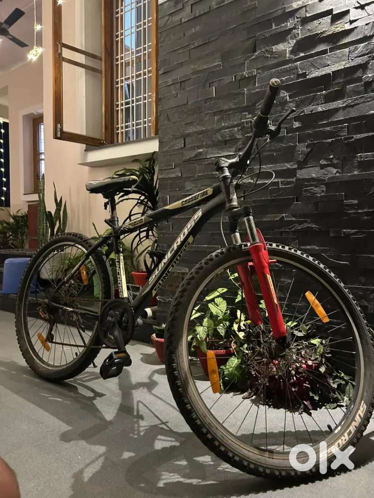 Suncross 27 inch cycle with 6 gear and disc brake  Good for students