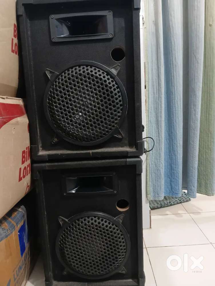 Boffer Speaker And Boss Mixer 6 Channel