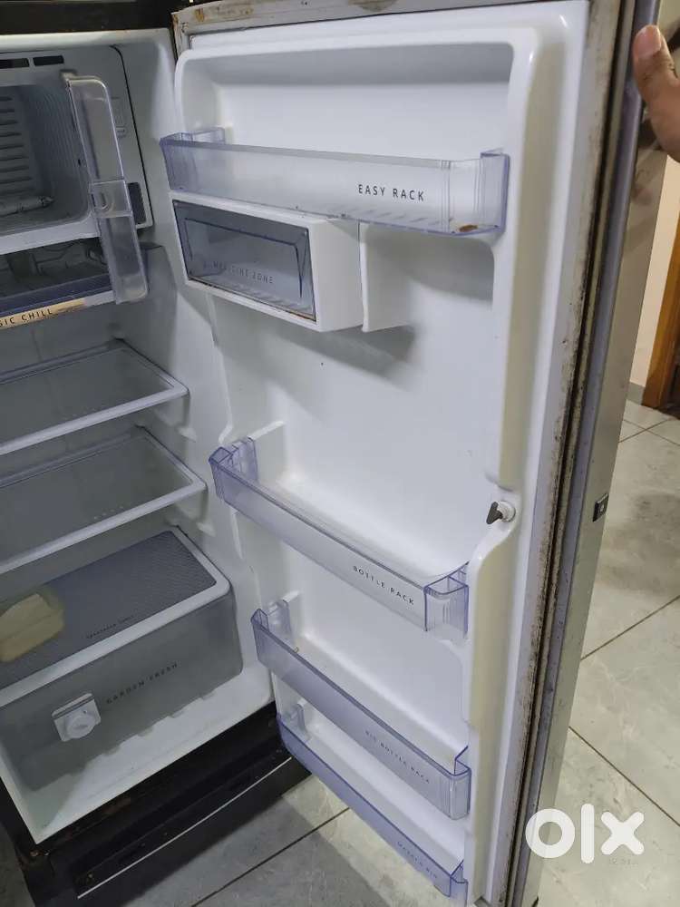 Whirlpool Refrigerator