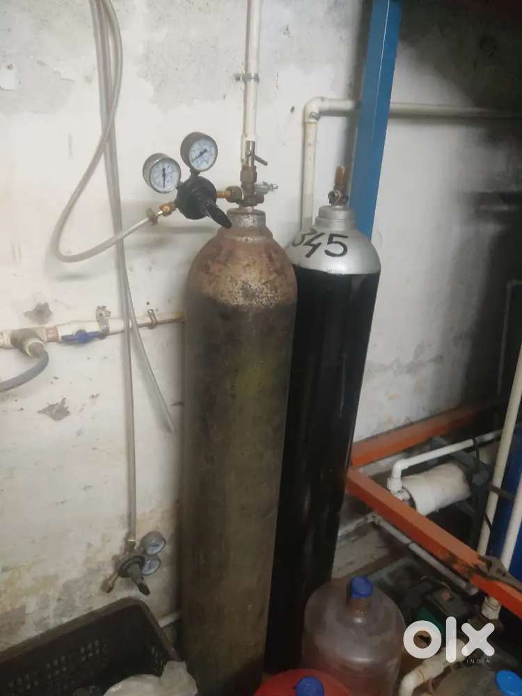 Jumbo size soda machine