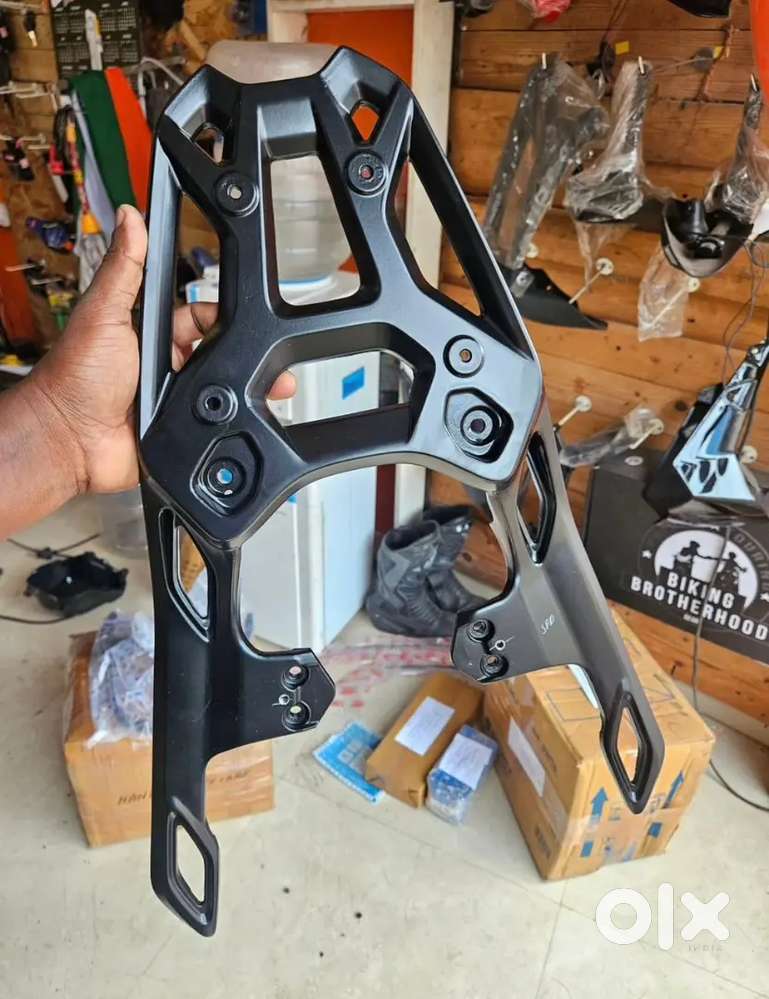 Dominar 400 touring Carrier with backrest