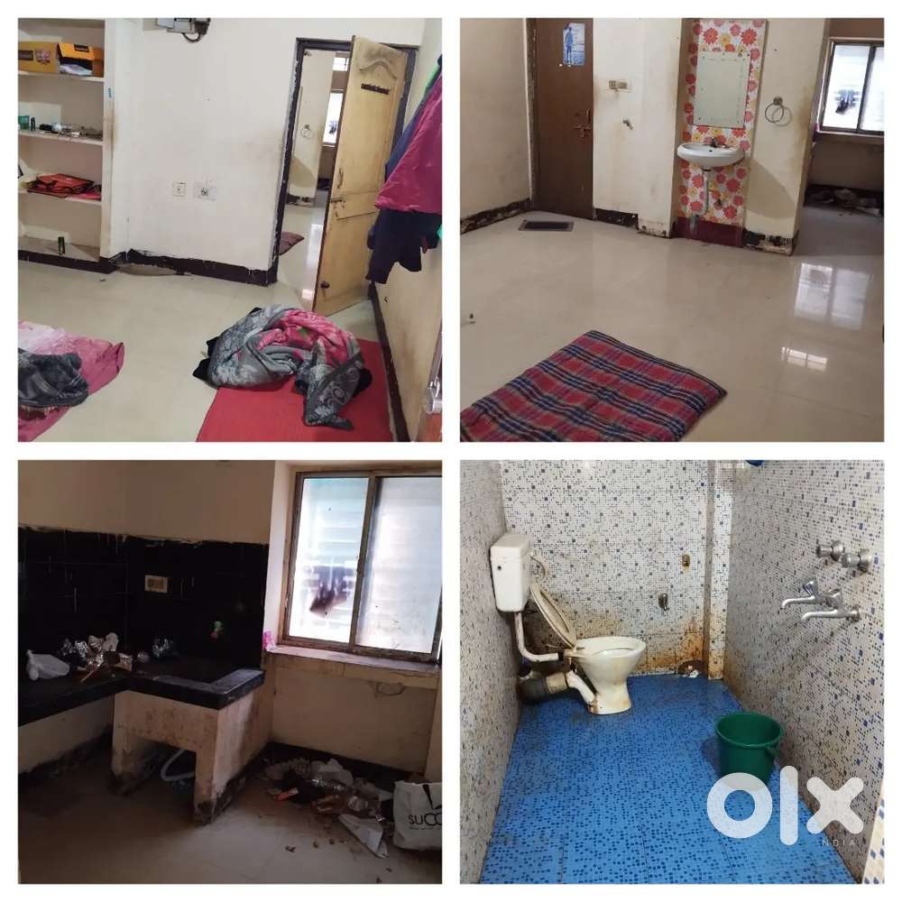 Main Road Side Big 1Bhk Only Boys Bachelor Near Rasulgarh Square