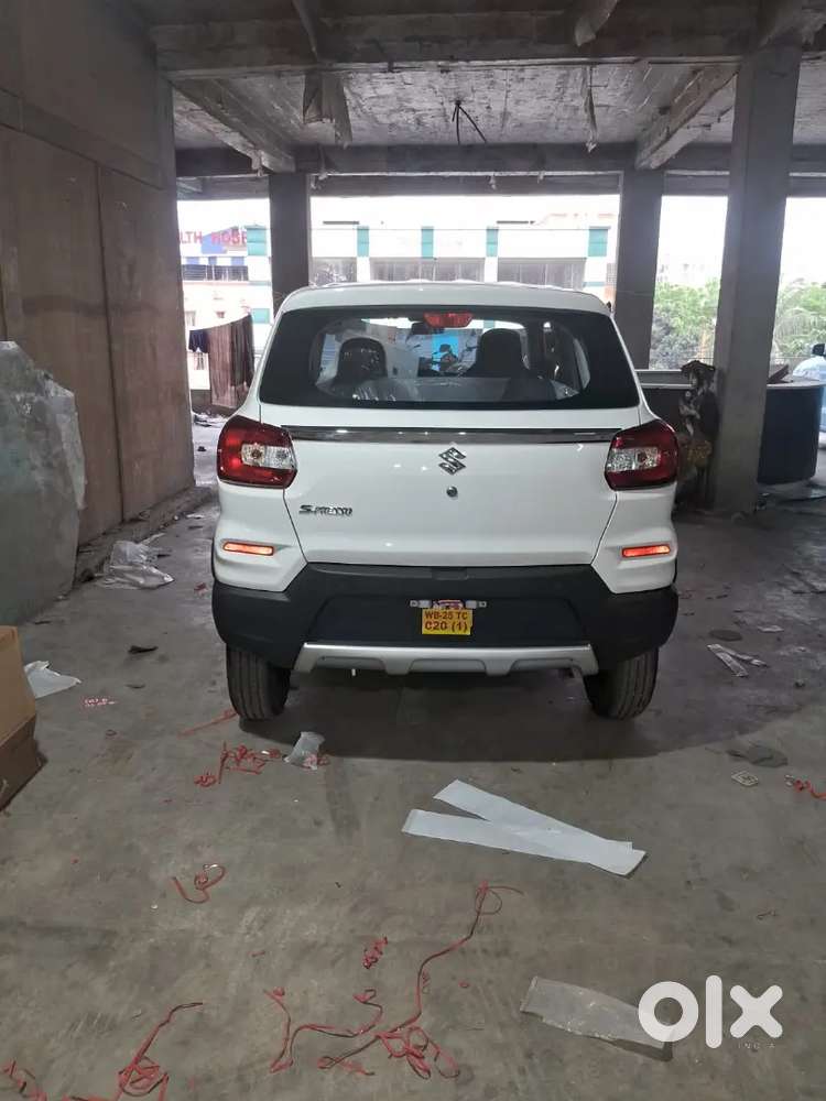 DRIVER required for New commercial Maruti Suzuki SPRESSO car