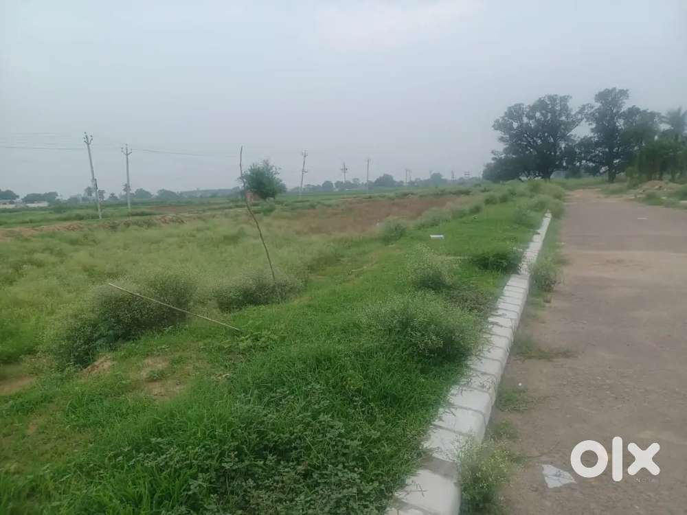 100 gaz plot on kurali road