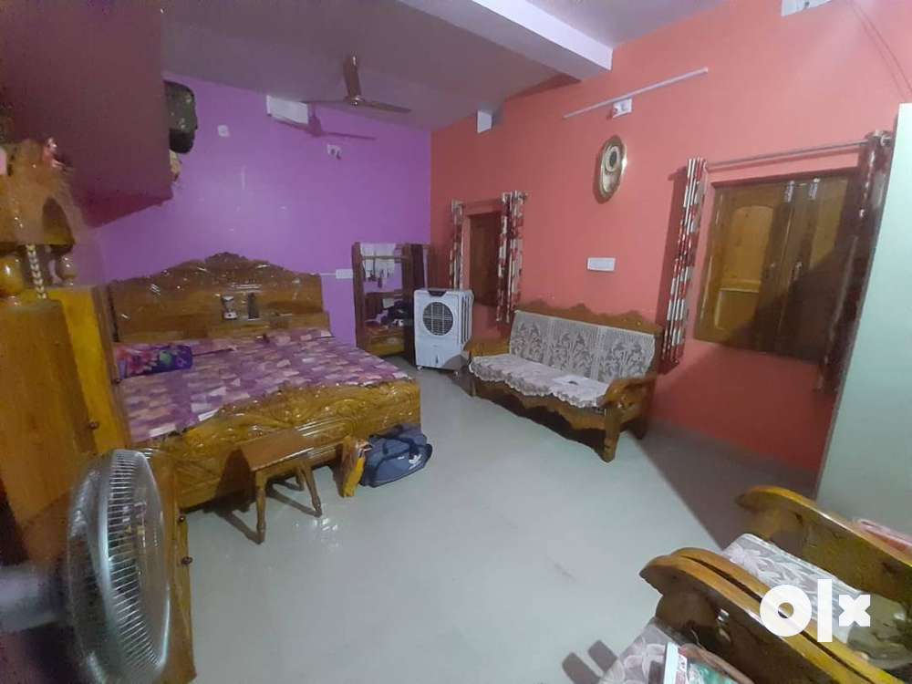 1 BHK ROOM @7500(TO LET)