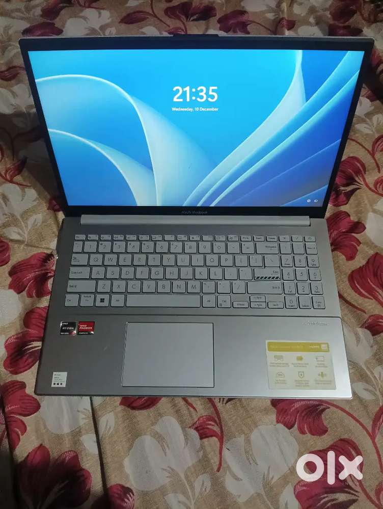 Asus vivobook 15