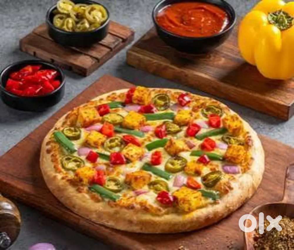 Chef to prepare pizza, burger, sandwich, milkshakes