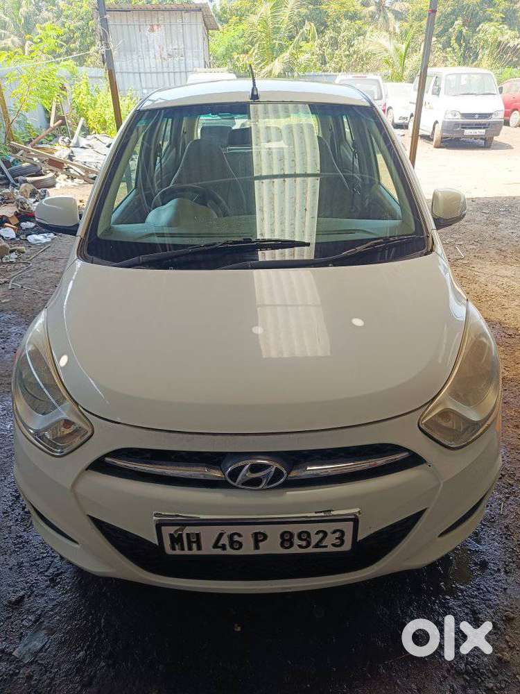 Hyundai i10 Sportz AT, 2012, Petrol