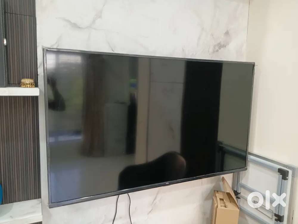 TCL 50 inch smart tv