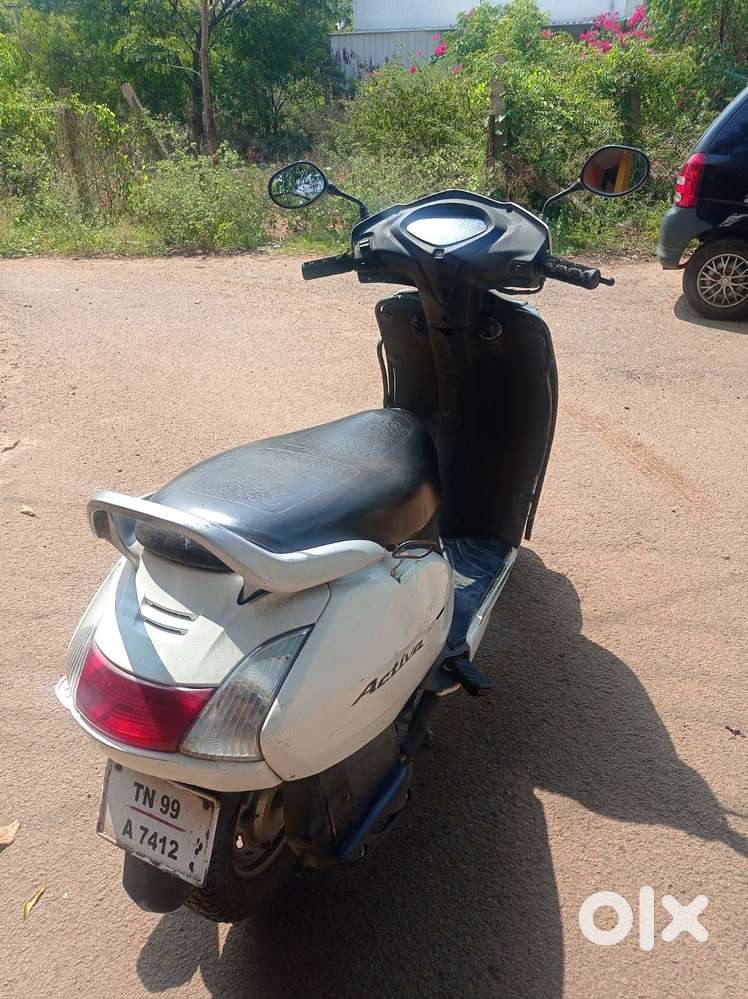 Single owner Honda Activa in good condition (Negotiable)