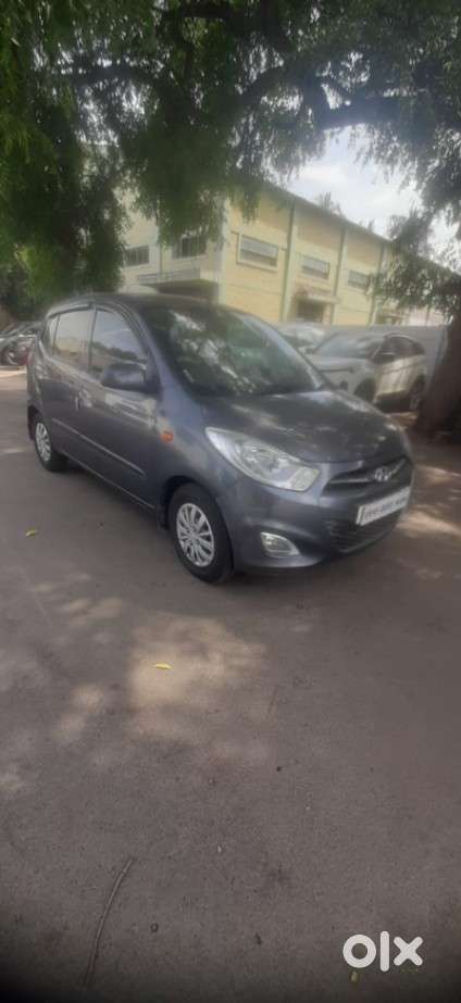 Hyundai i10 Sportz Option, 2014, Petrol