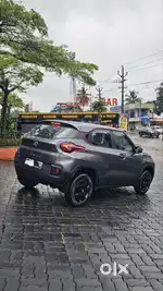 Tata Punch, 2022, Petrol