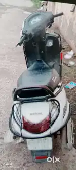 Suzuki access