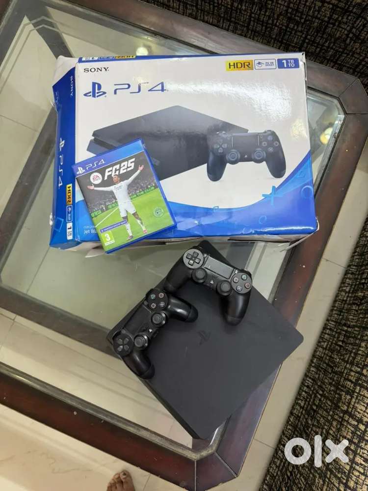 PS4 Slim with 2 controllers