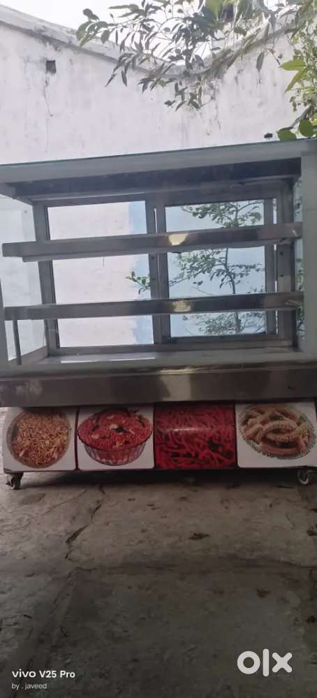 Sweet house counters