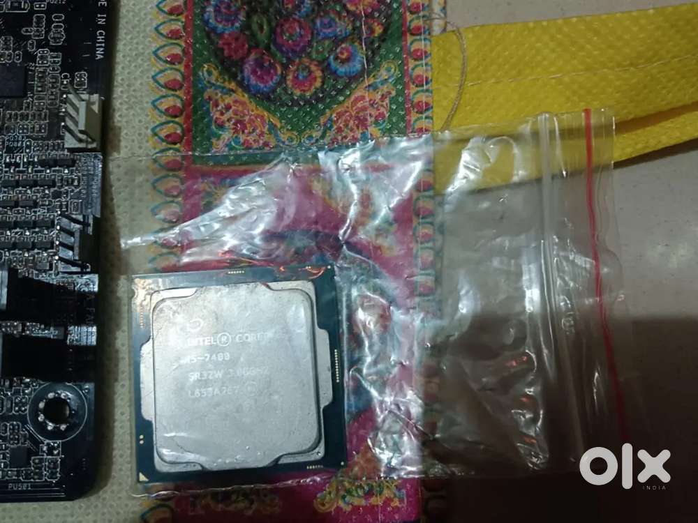 I'm buying old pc processor i3 i5 i7 i9 ram ddr4 or ddr5 ssd nvme buy