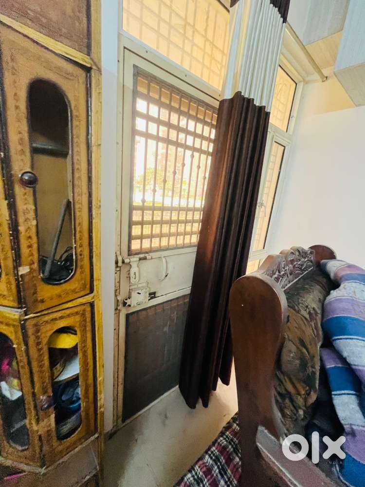 2bhk semi furnished flat in supertech eco village 3