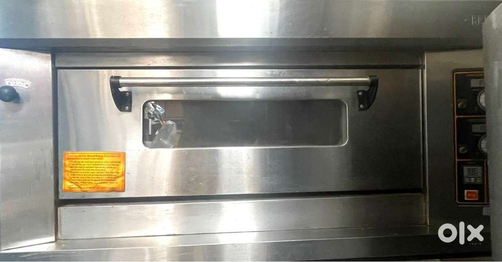 Berjaya gas-heated oven
