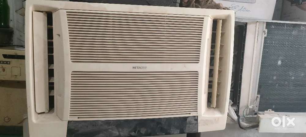 1.50tn window ac Hitachi good condition