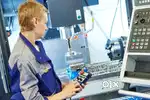 Hiring now Machine operator