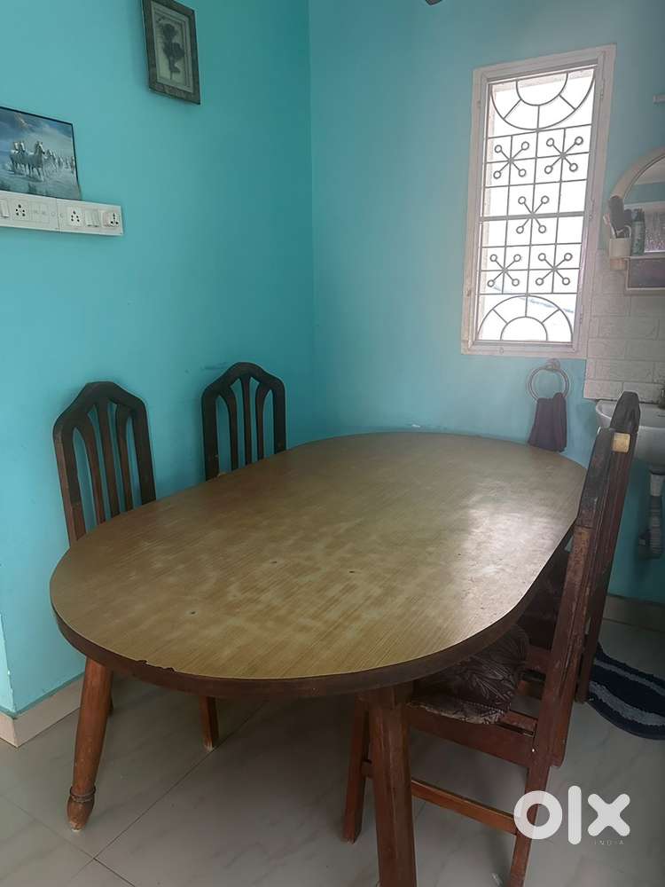 Teak wood dining table for sale