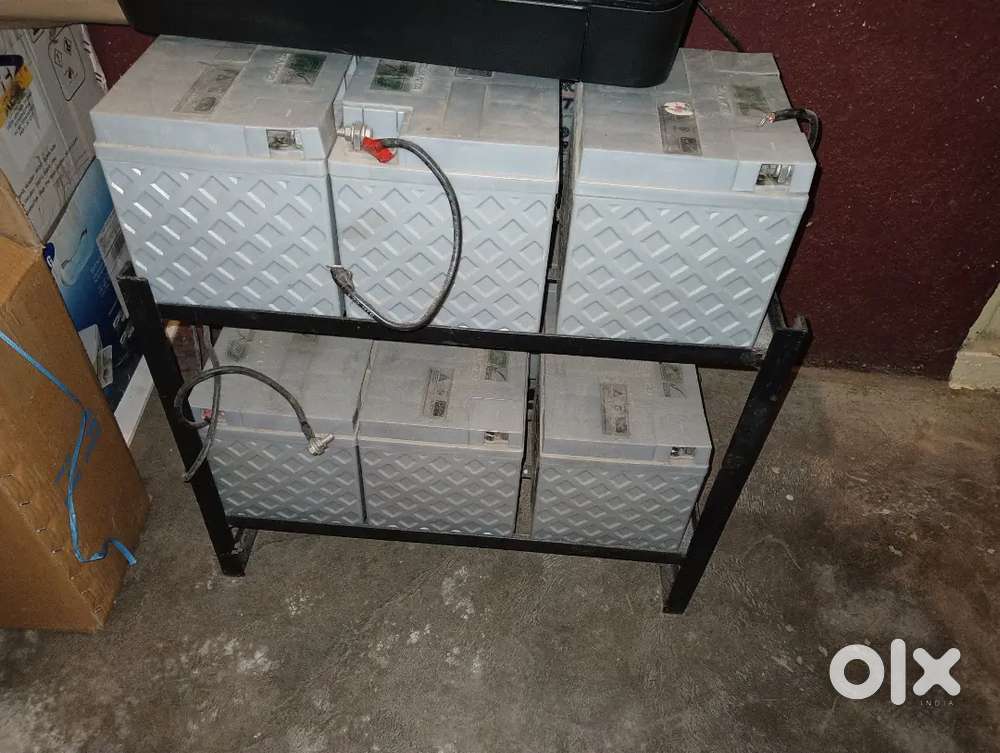 7.5KW UPS with10 Amaron dry batteries