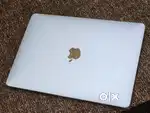 Apple Macbook Pro i7 16GB Ram 256gb Apple SSD Touchbar Touch ID