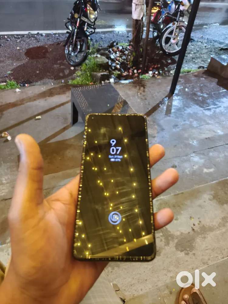 One plus 9r 5G -8/128 GB