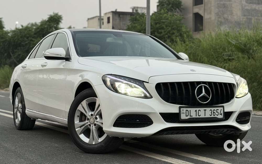 Mercedes-Benz C-Class 1.8 200 CGI Avantgarde, 2015, Petrol