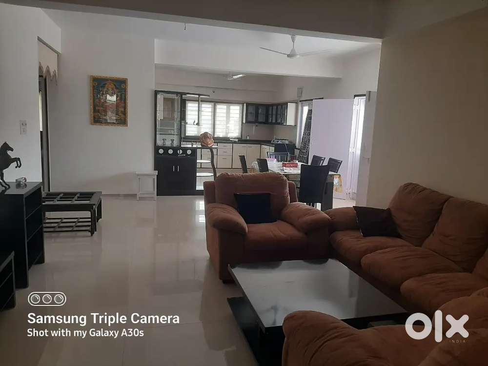 3BHK Flat For Rent Luxurious  furniture